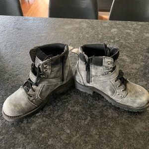 Men’s Size 8 Ride Tecs Motorcycle Riding Boots.